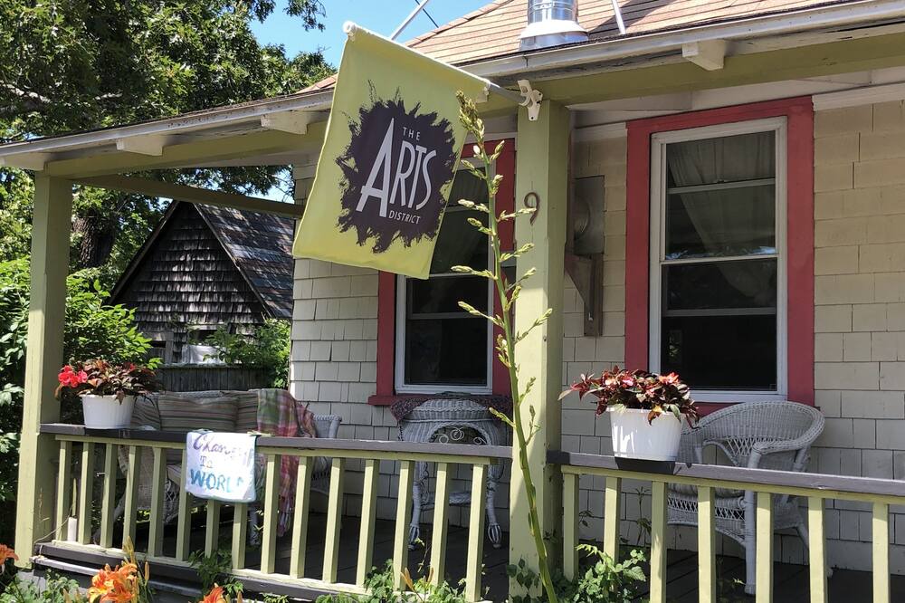 Photo of Others in Oak Bluffs
