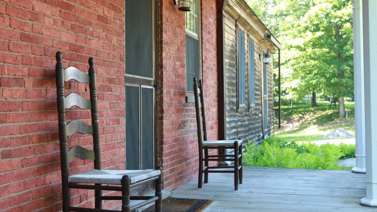 Photo of Patio Balcony in Shelburne Falls
