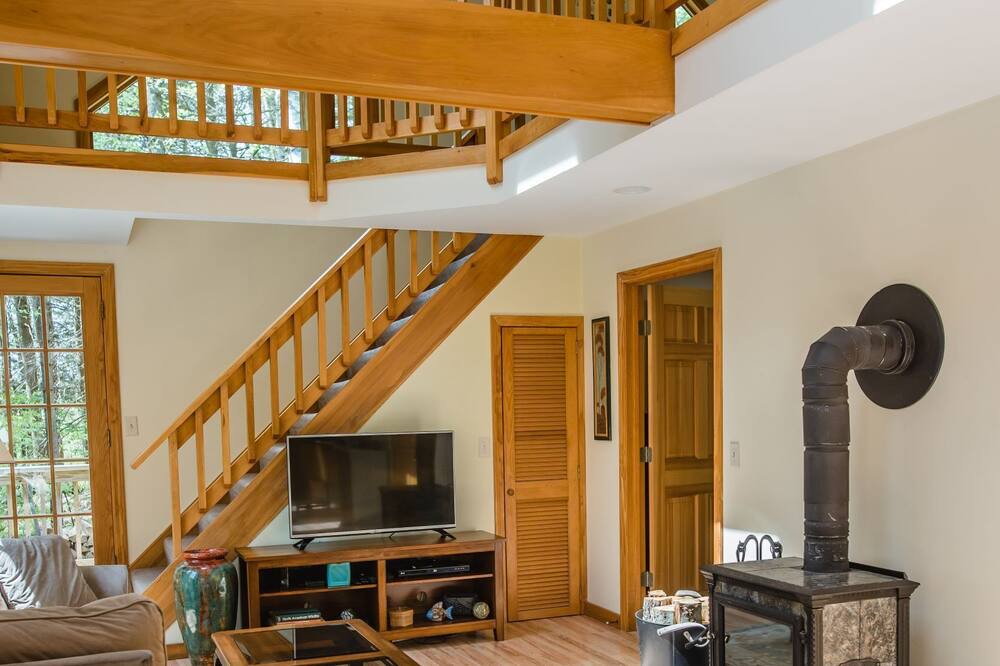 Photo of Livingroom in Williamsville