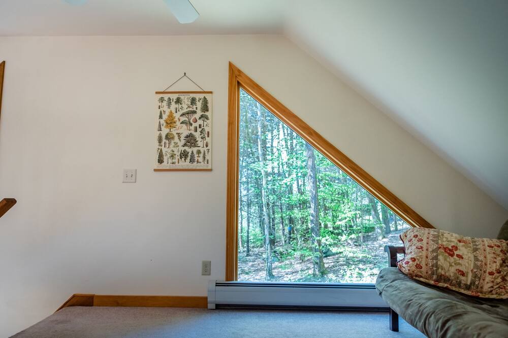 Photo of Bedroom in Williamsville