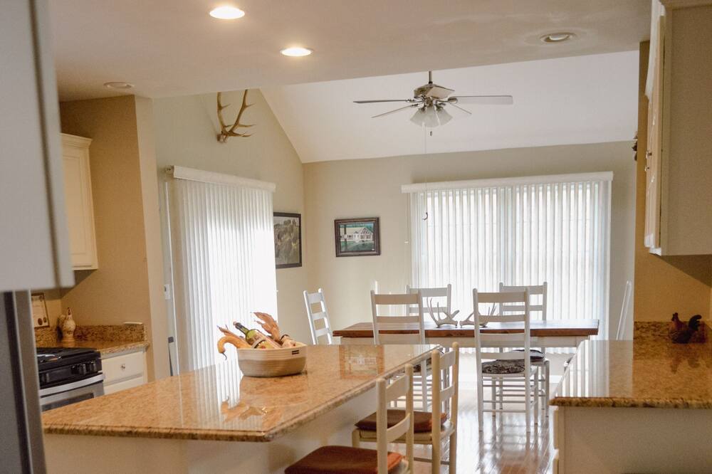 Photo of Kitchen in Hollowville