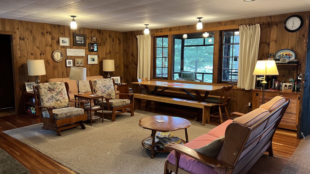 Photo of Livingroom in West Hartland