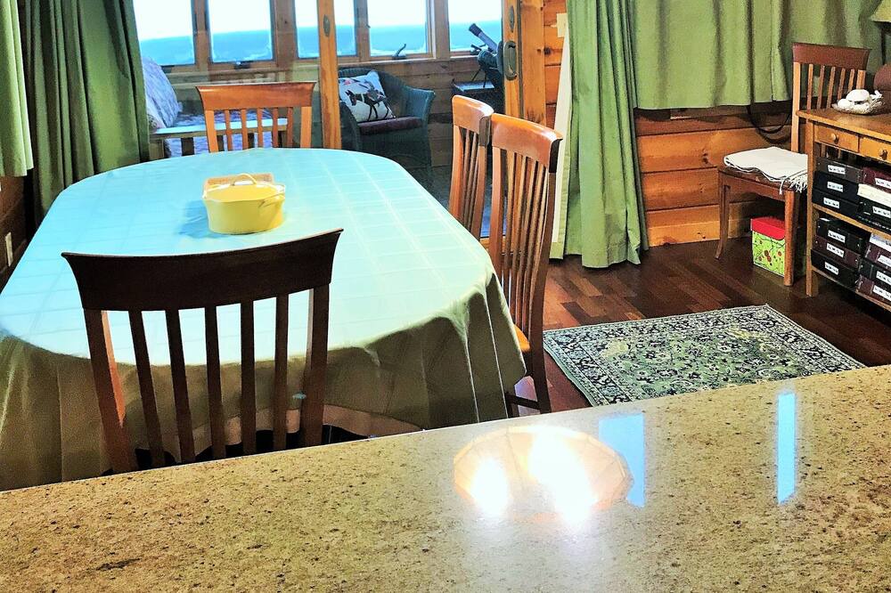 Photo of Livingroom in Morgan