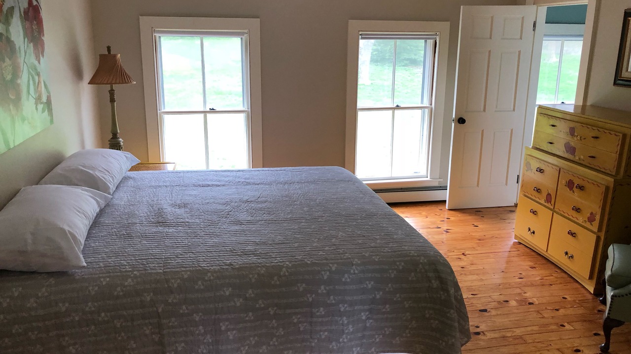 Photo of Bedroom in Tiverton