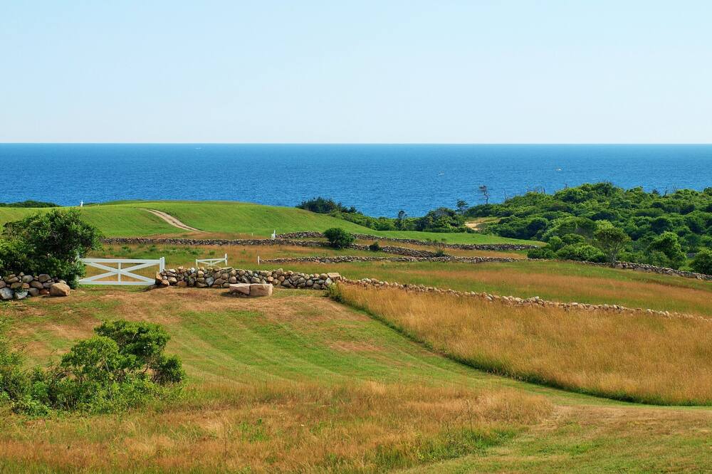 Photo of Others in Block Island