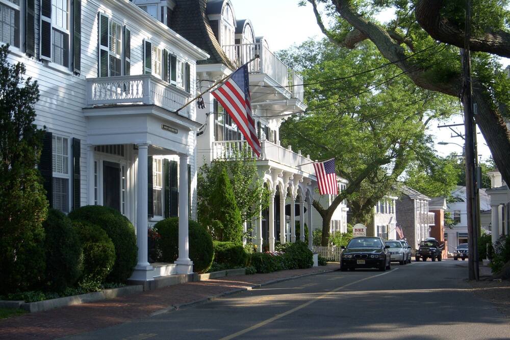 Photo of Others in Edgartown