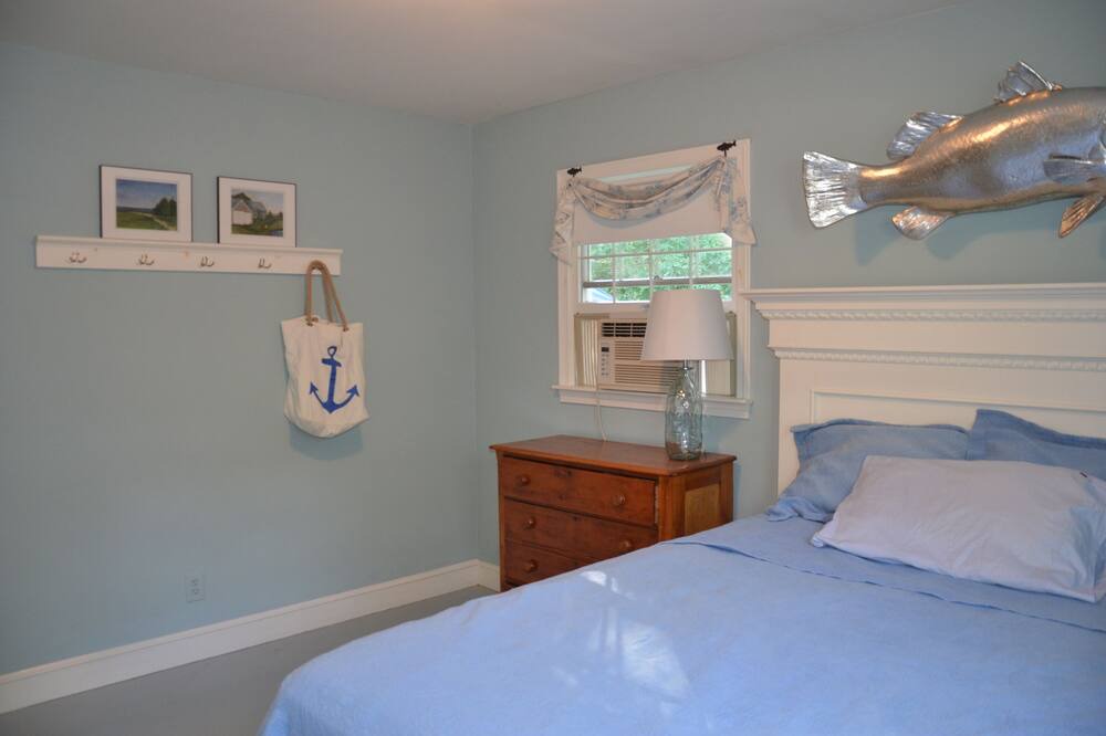 Photo of Others in Edgartown