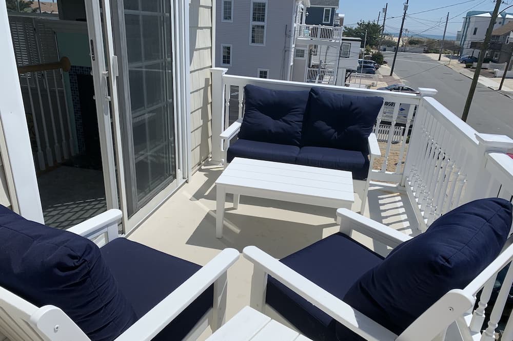 Photo of Patio Balcony in Ship Bottom