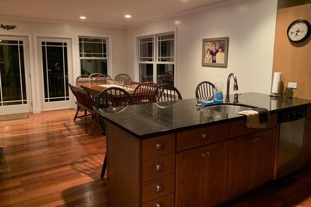 Photo of Kitchen in Sunapee