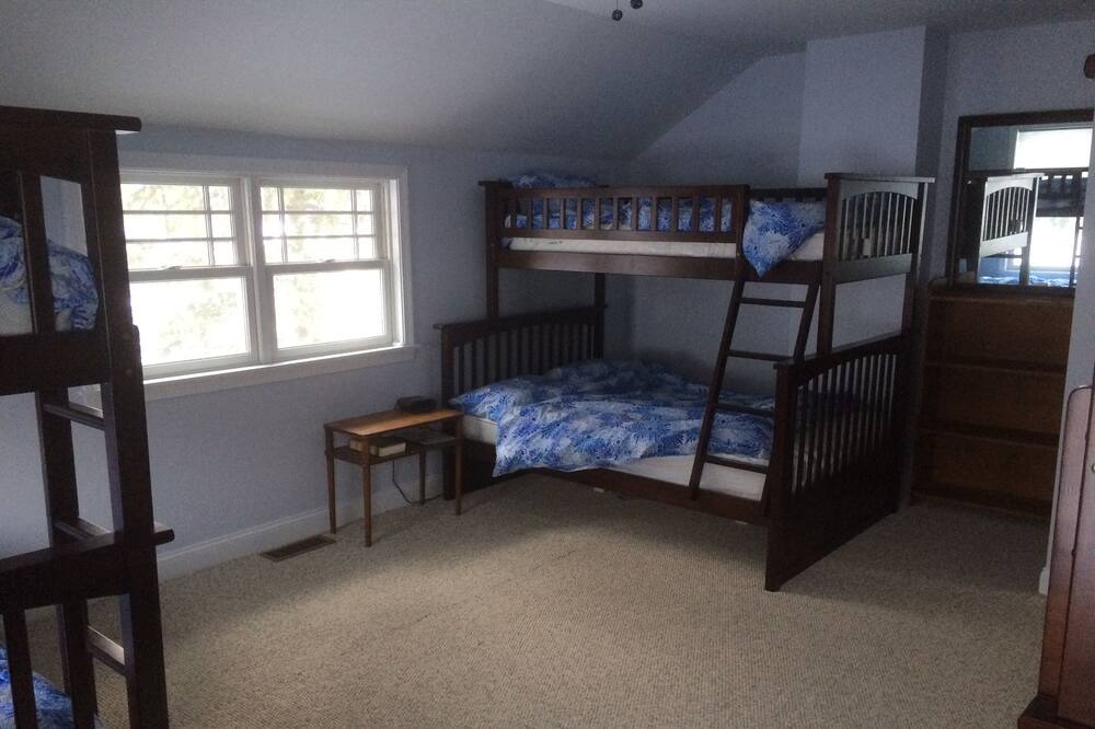Photo of Bedroom in Sunapee