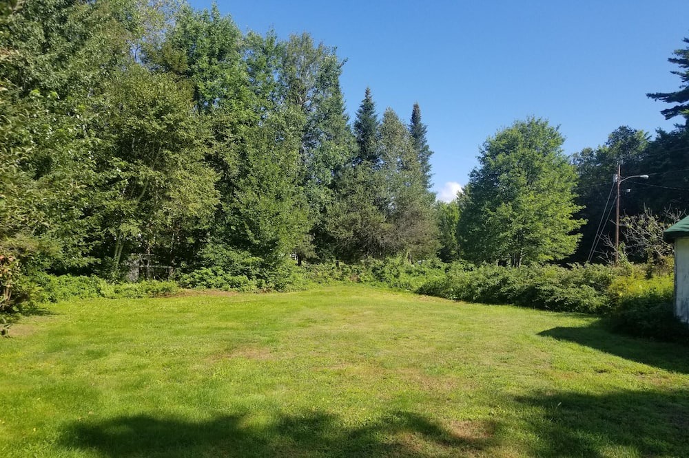 Photo of Outdoor in Groveton