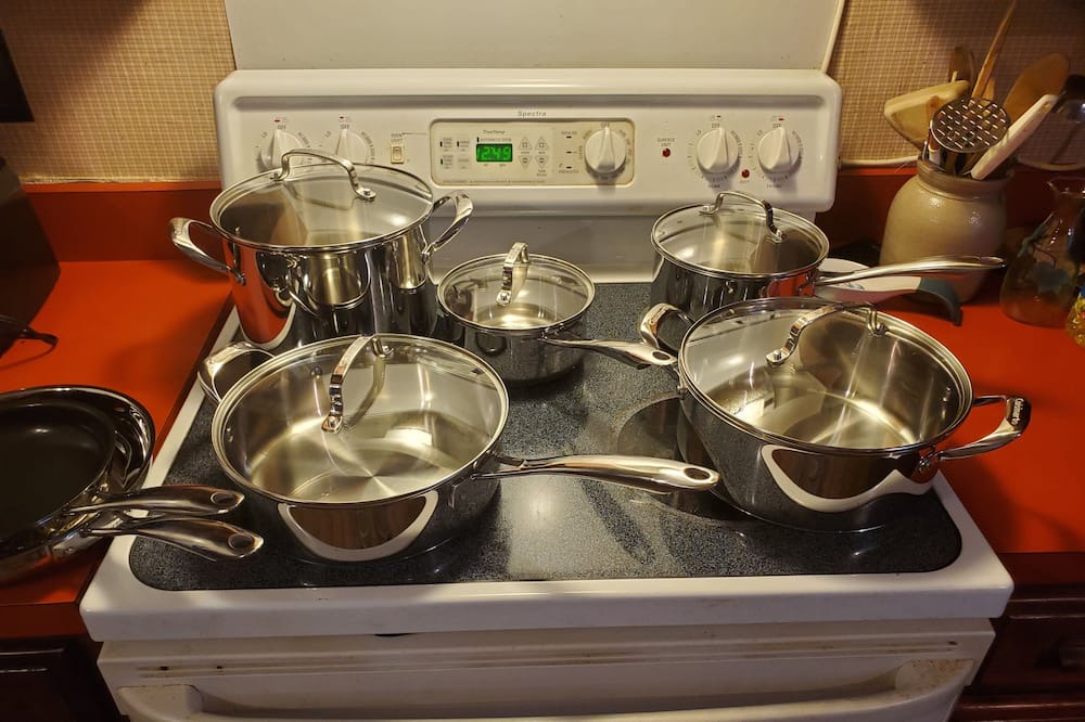 Photo of Kitchen in Groveton