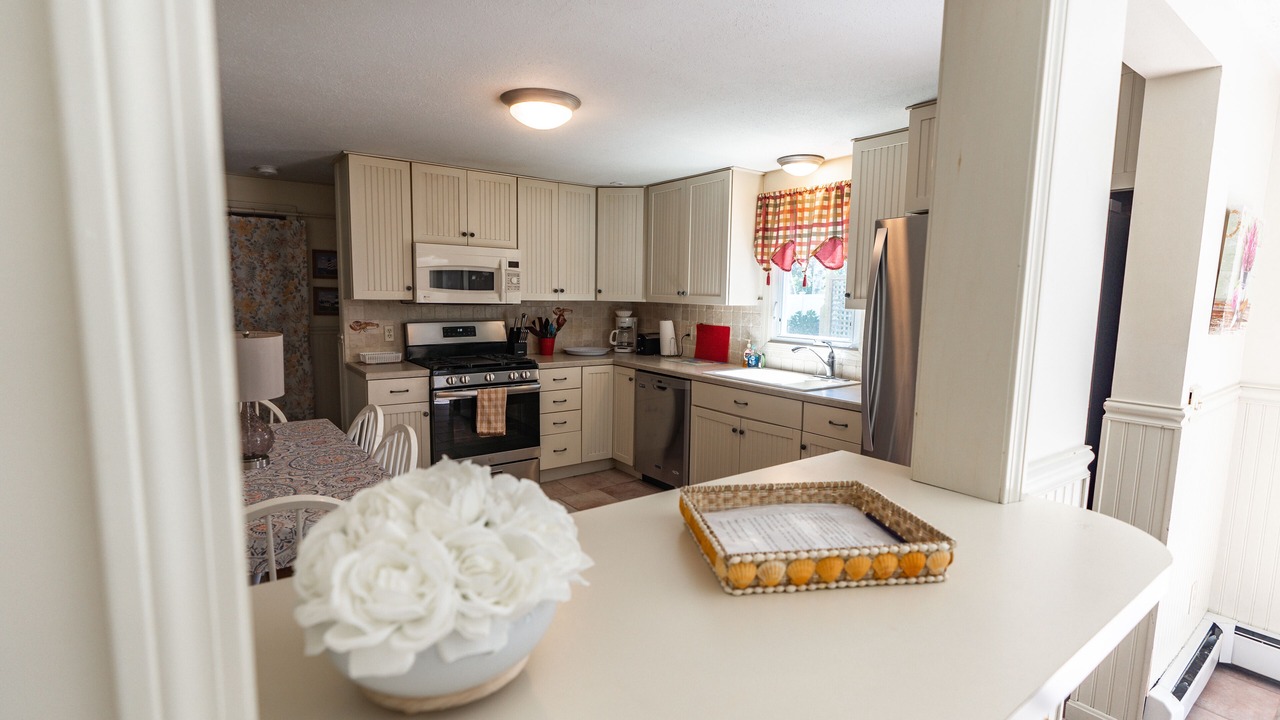 Photo of Kitchen in Eastward Look