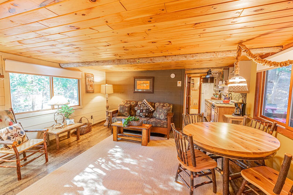 Photo of Bedroom in Saranac Lake