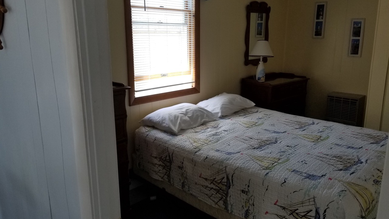 Photo of Bedroom in Point Judith