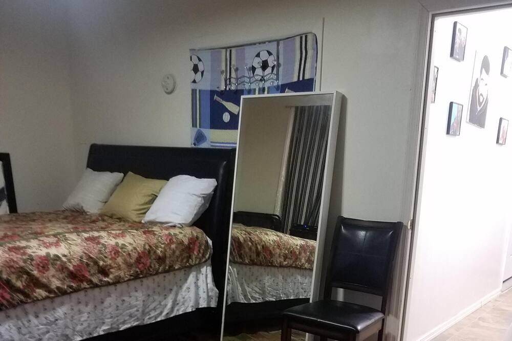 Photo of Bedroom in East Flatbush