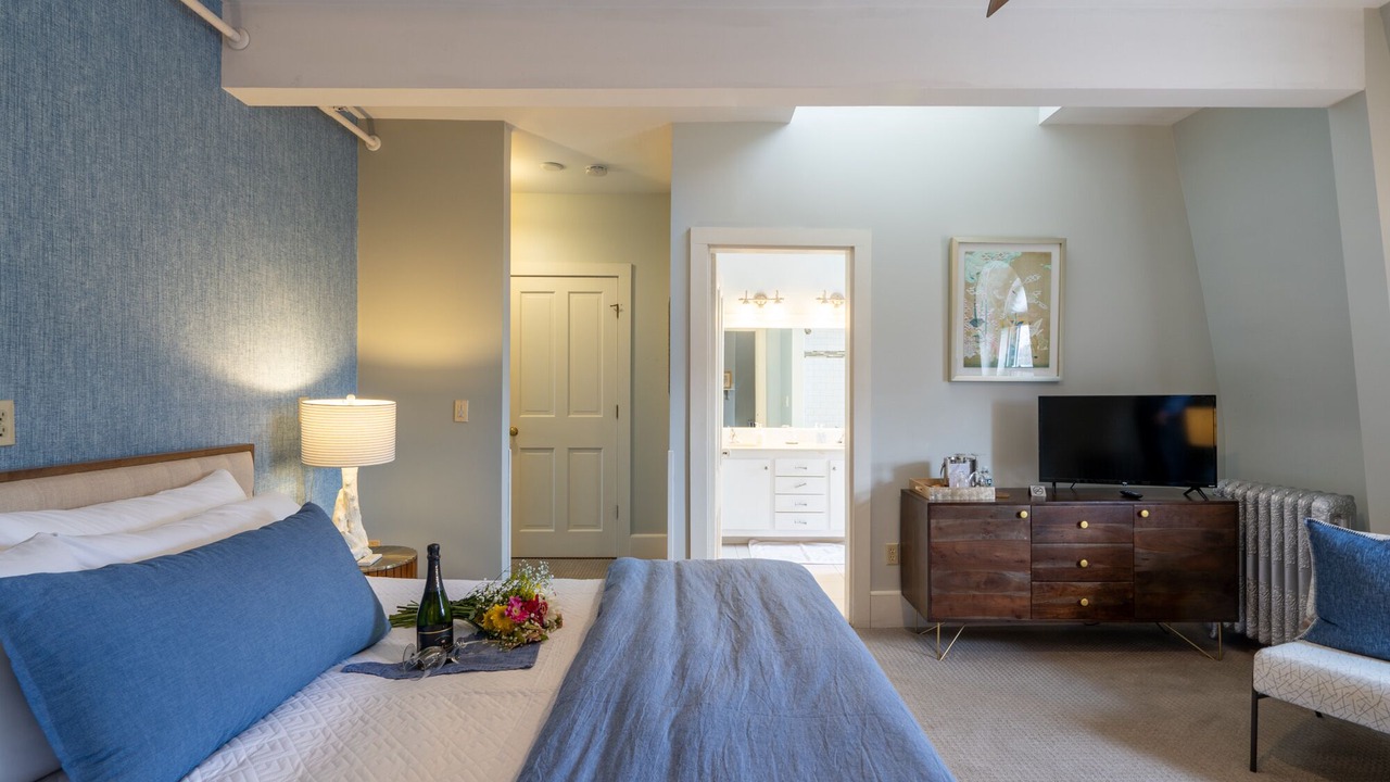Photo of Bedroom in West End