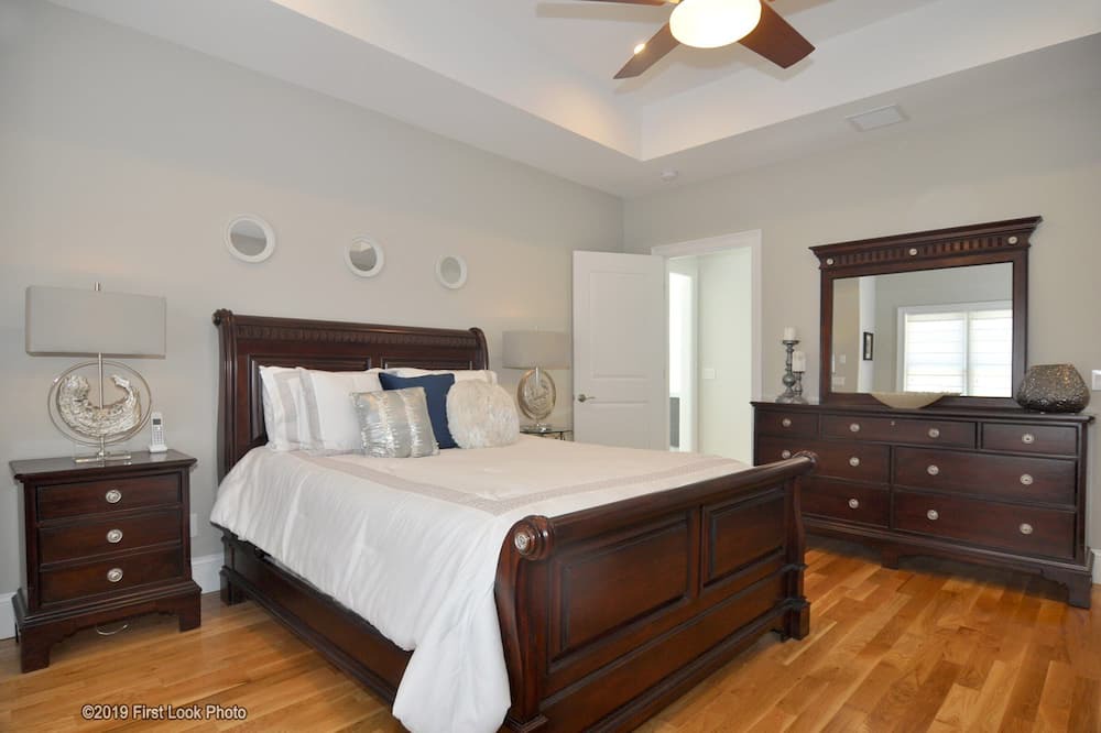 Photo of Bedroom in Watch Hill