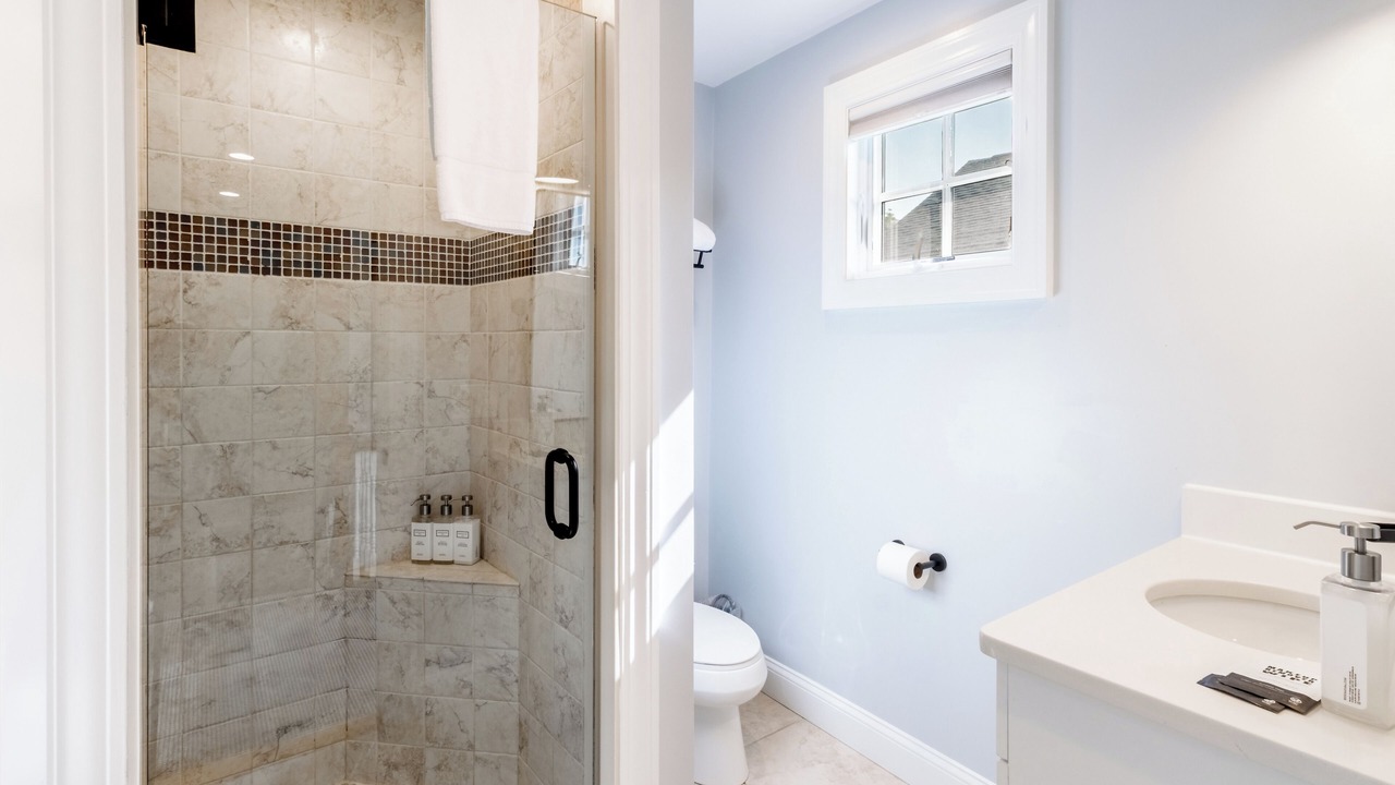 Photo of Bathroom in Yachting Village
