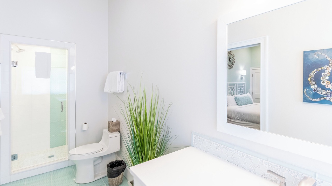 Photo of Bathroom in Yachting Village