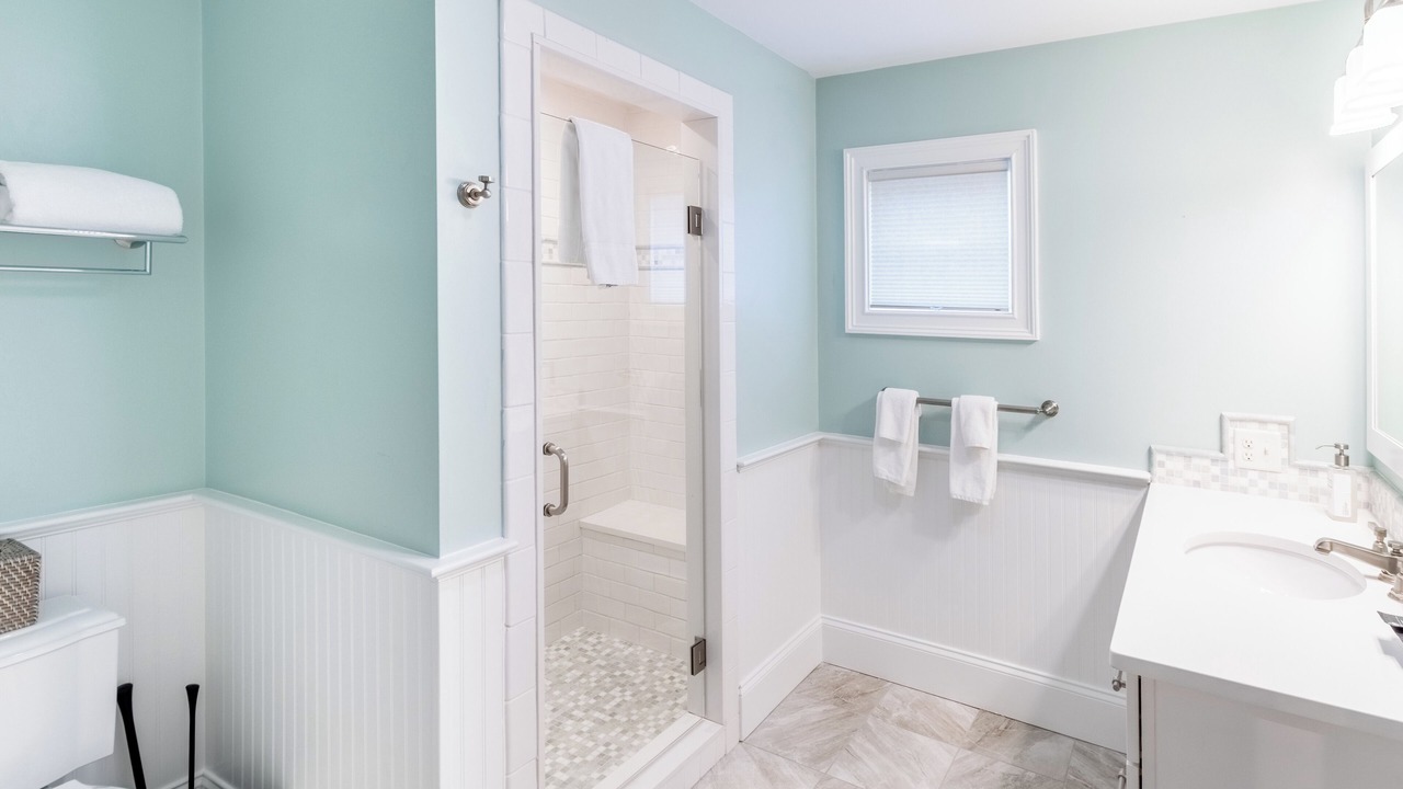 Photo of Bathroom in Yachting Village