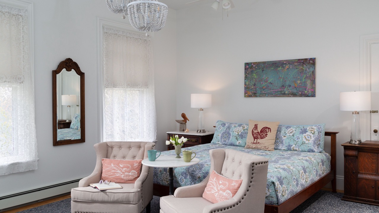 Photo of Livingroom in Top of the Hill