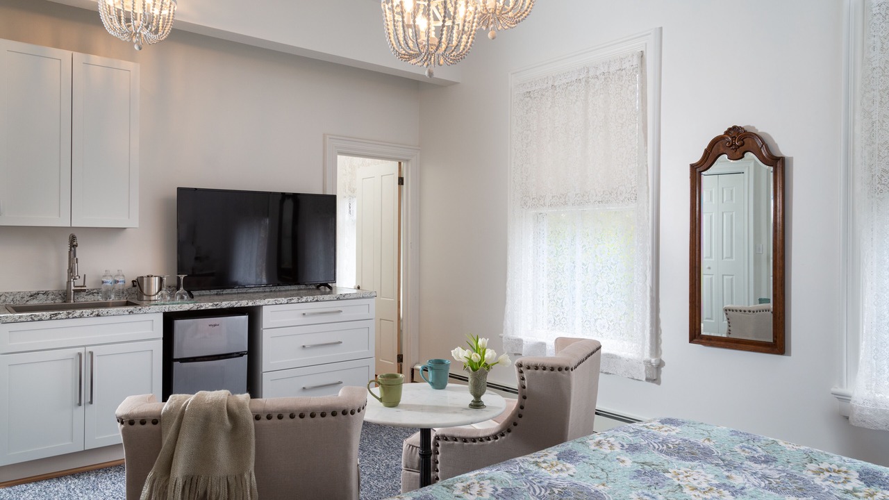 Photo of Livingroom in Top of the Hill