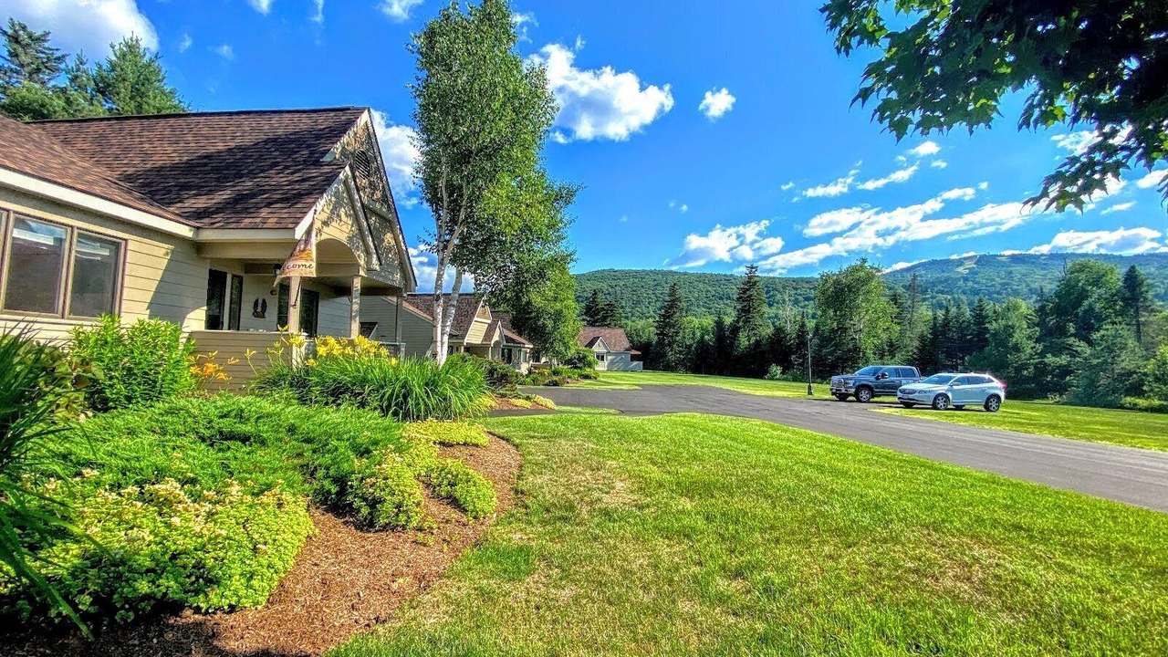 Photo of Others in Bretton Woods