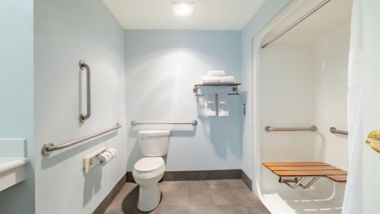 Photo of Bathroom in Mashantucket