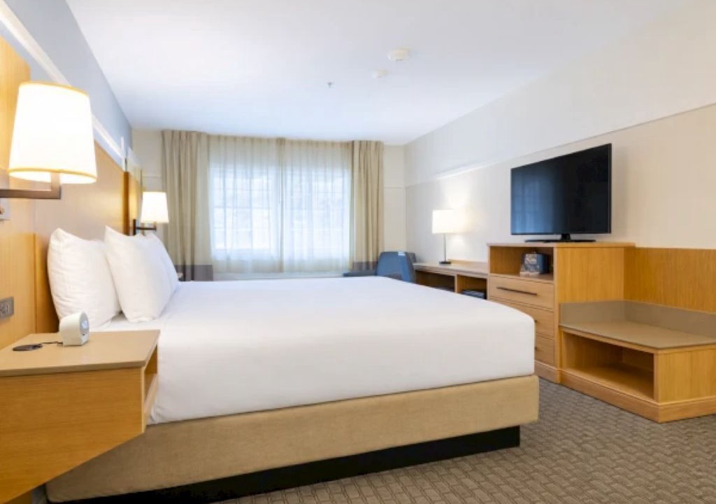 Photo of Bedroom in Mashantucket