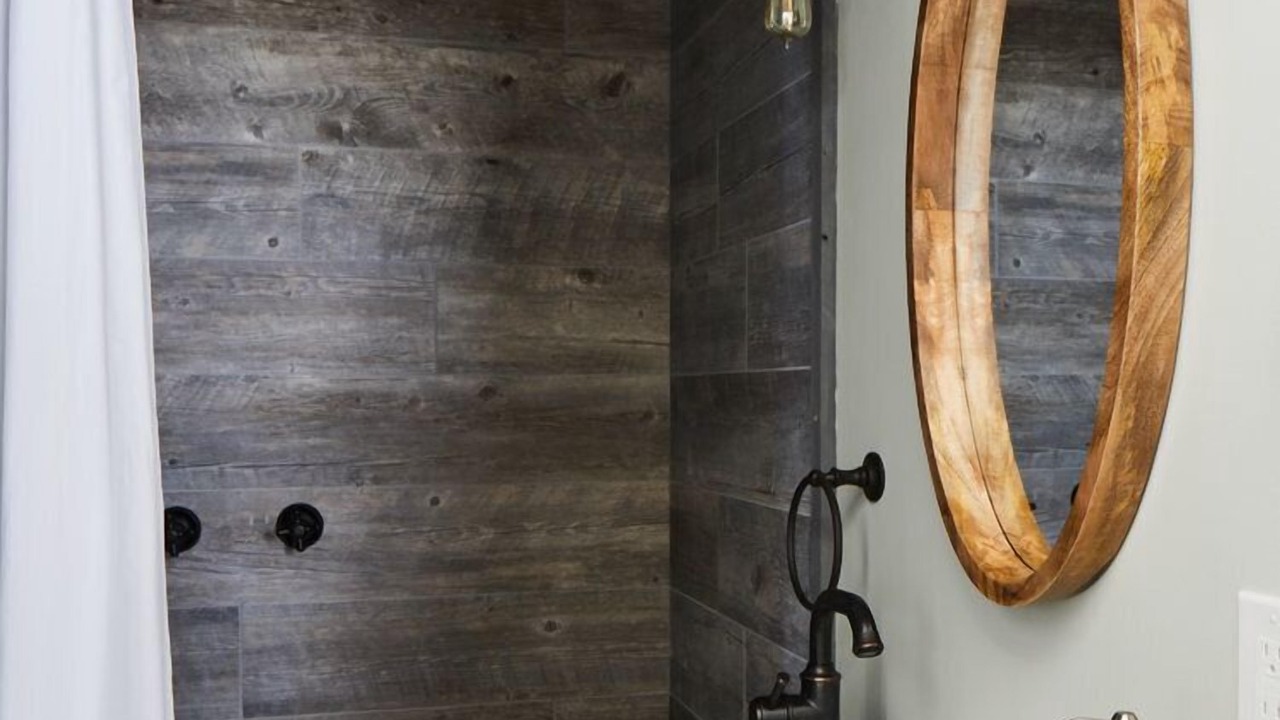 Photo of Bathroom in Hudson