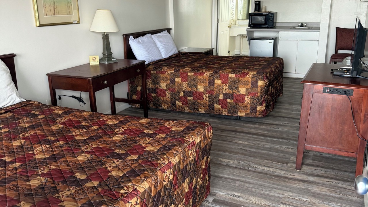 Photo of Bedroom in Misquamicut