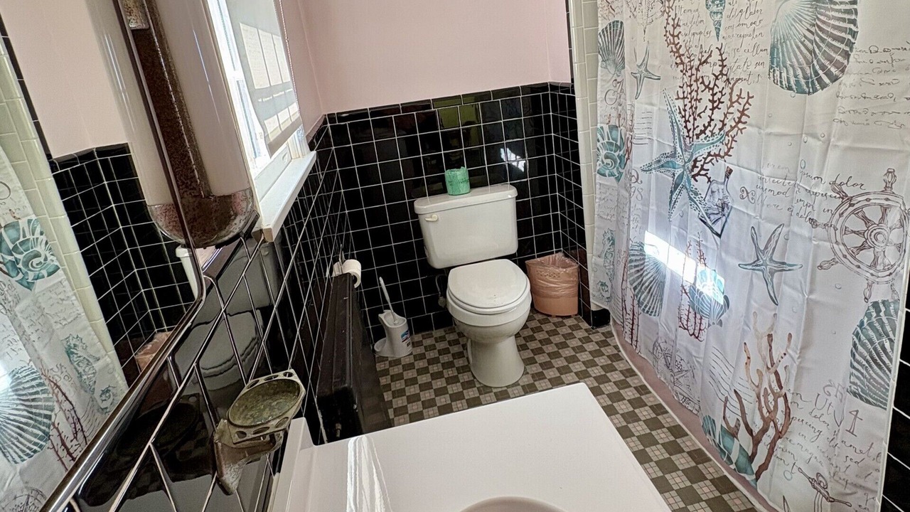 Photo of Bathroom in Hampton