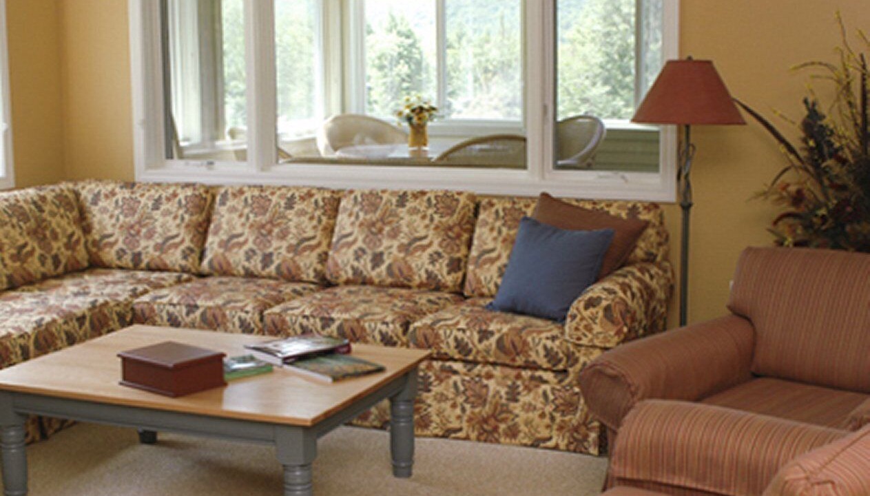 Photo of Livingroom in Jeffersonville