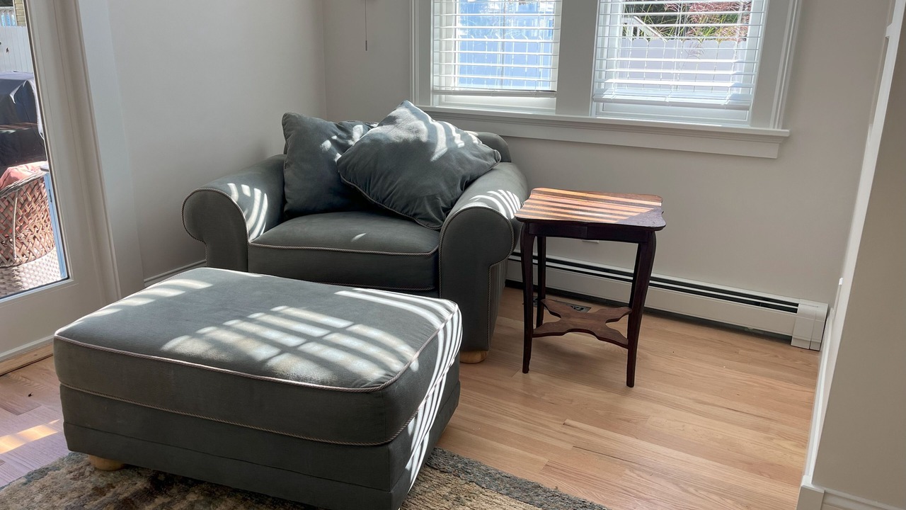 Photo of Livingroom in Dartmouth