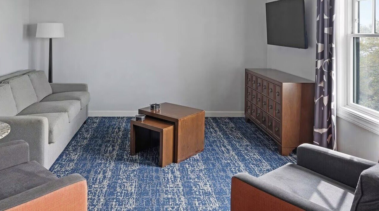 Photo of Livingroom in The Point