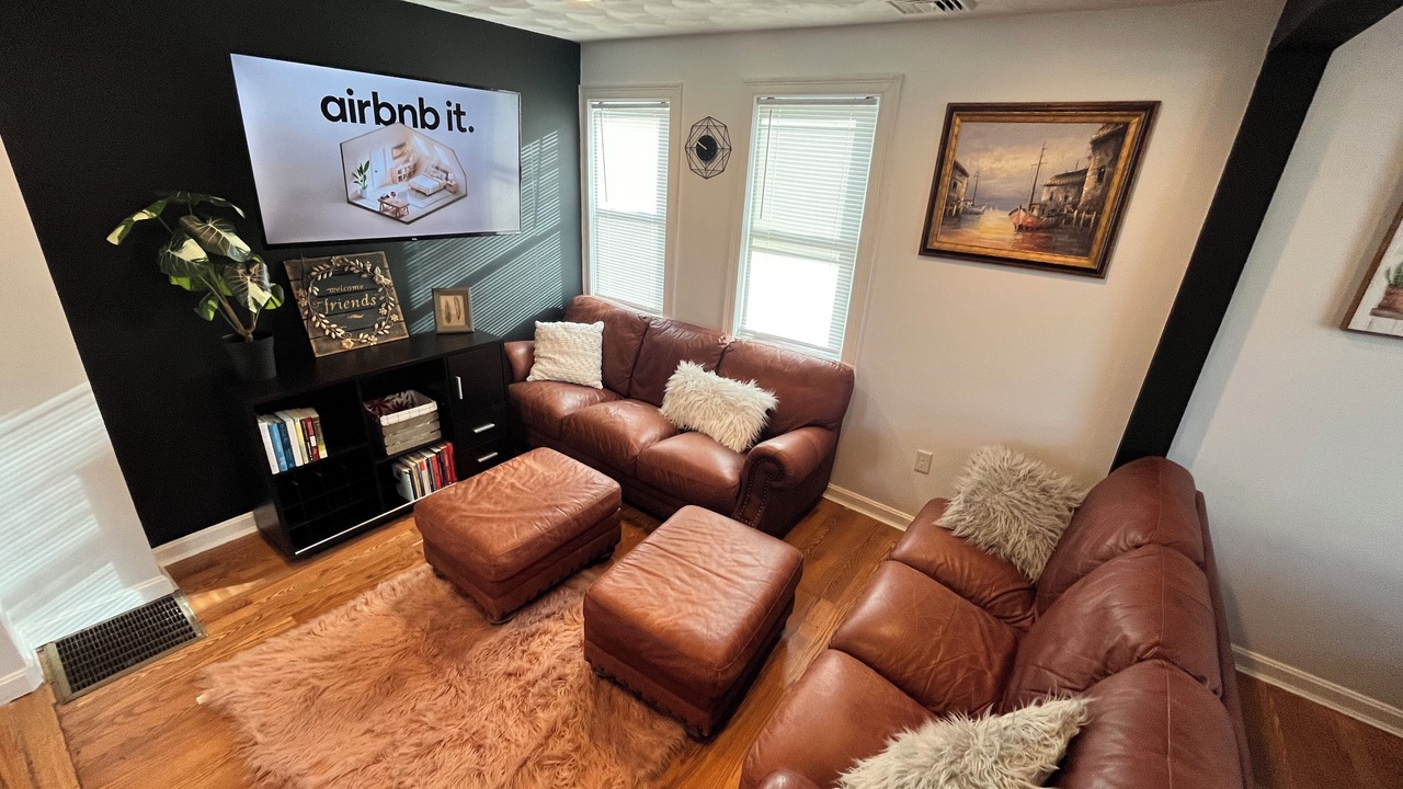 Photo of Livingroom in Silver Lake