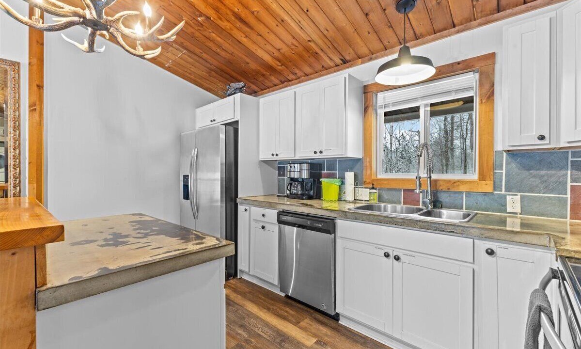 Photo of Kitchen in Stowe Area