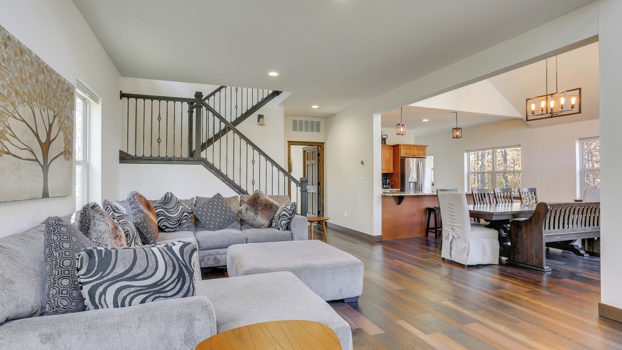 Photo of Livingroom in Rowland