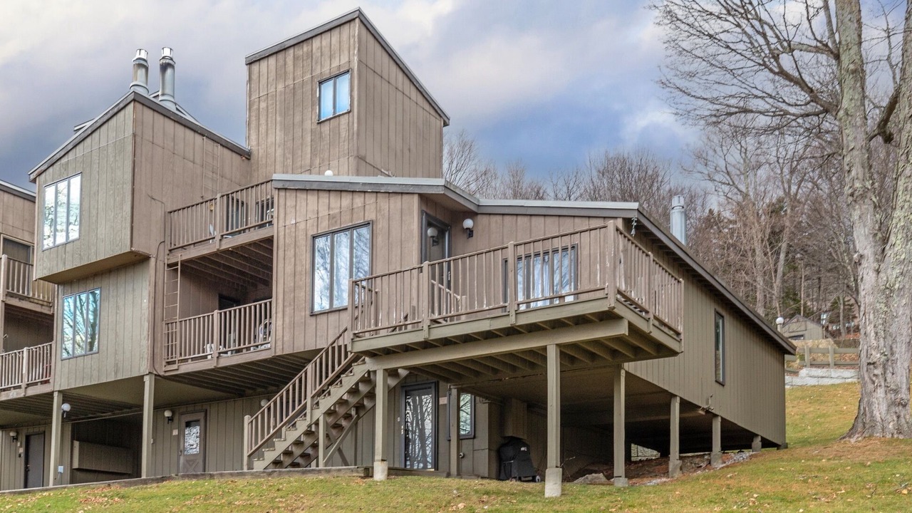 Photo of Outdoor in Warren