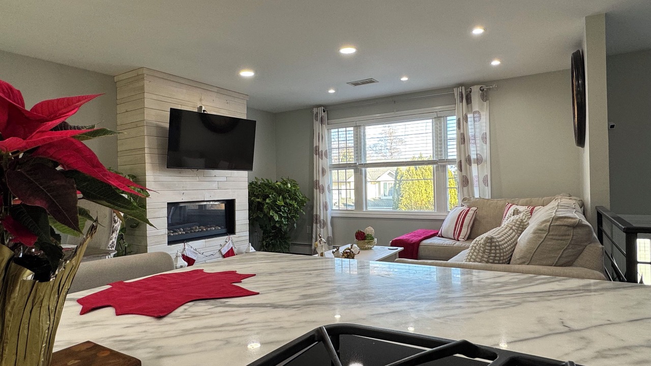 Photo of Livingroom in Cranston