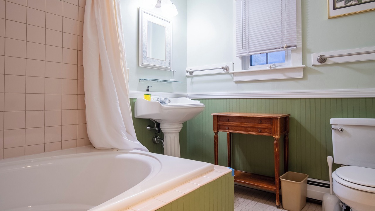 Photo of Bathroom in West Dover