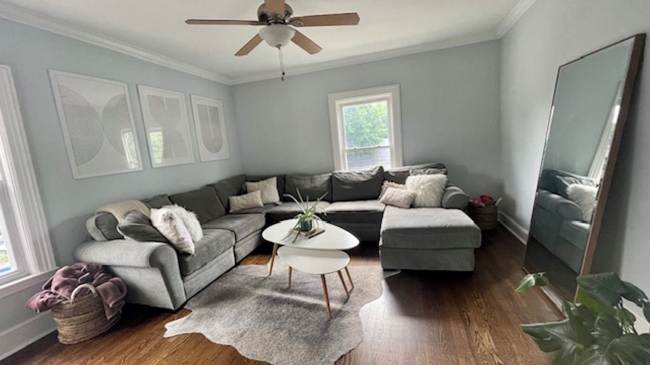 Photo of Livingroom in Nonantum