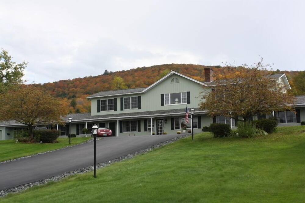 Photo of Outdoor in Woodstock