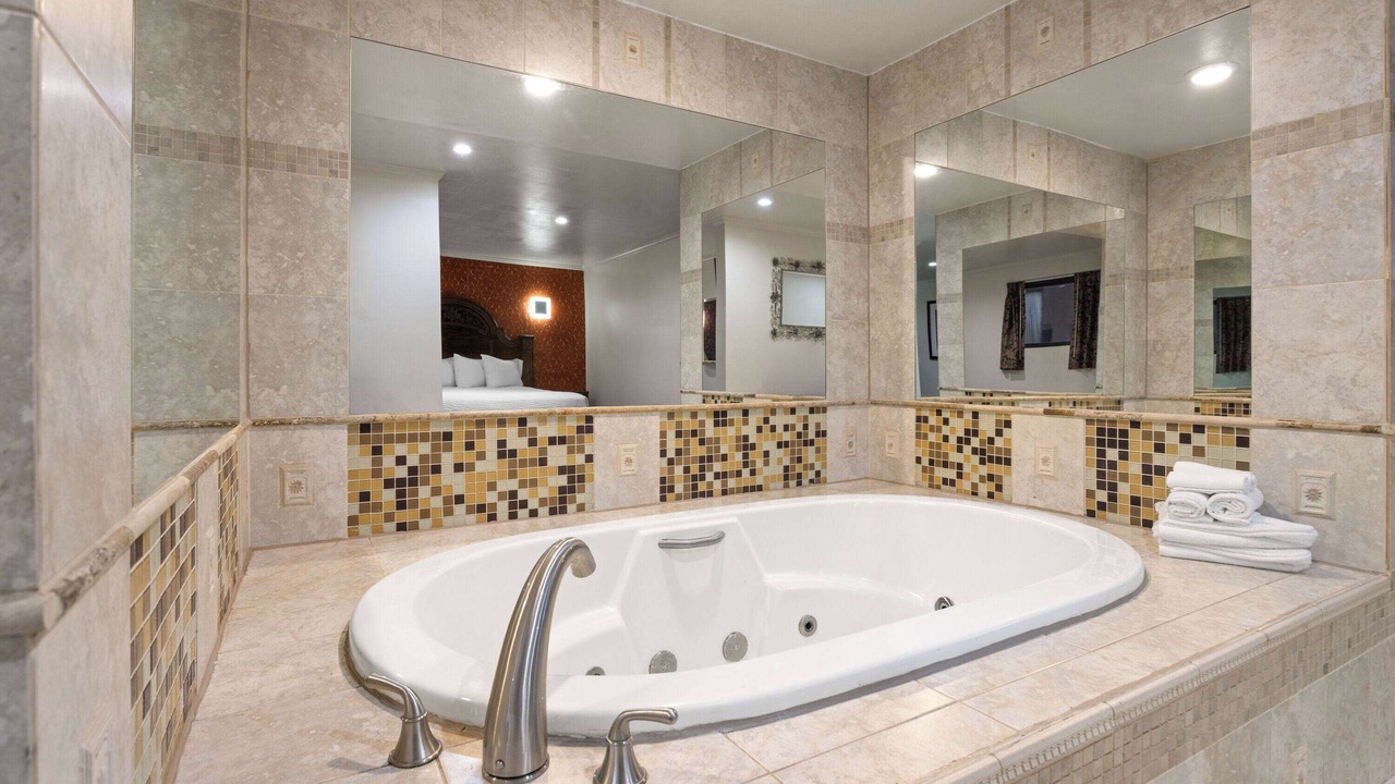 Photo of Bathroom in Manhasset