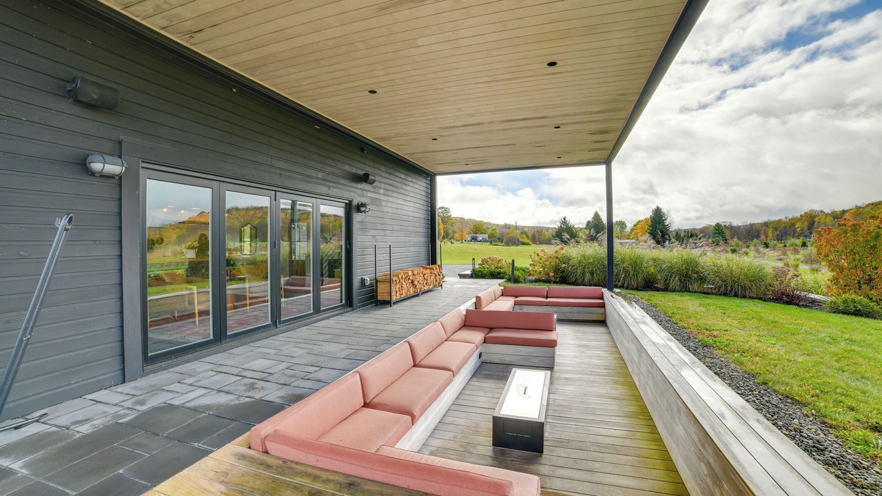 Photo of Patio Balcony in Franklin