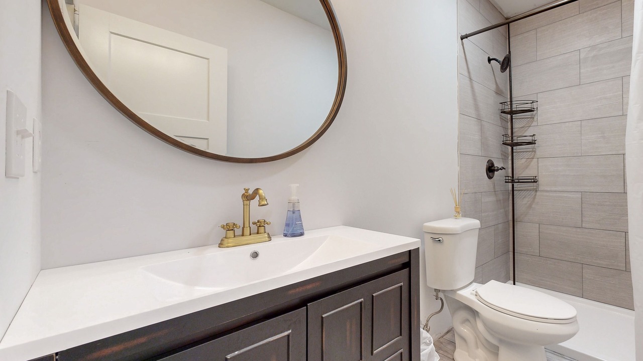 Photo of Bathroom in Sandwich