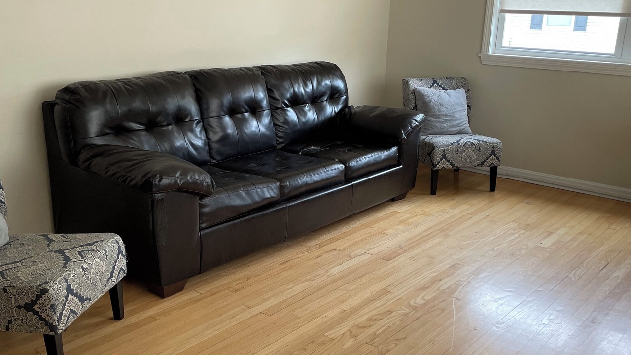 Photo of Livingroom in Trumbull