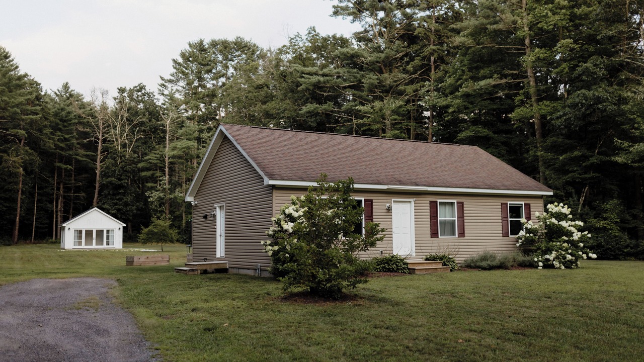 Photo of Outdoor in Ashley Falls