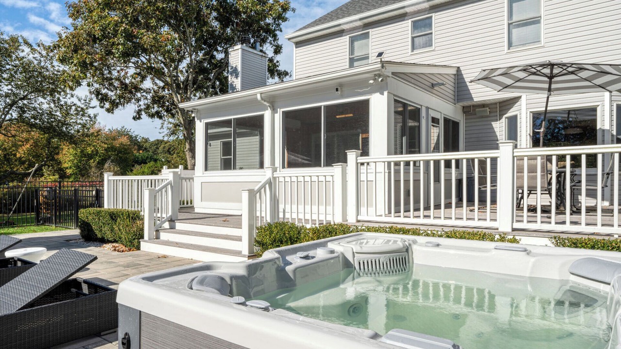 Photo of Patio Balcony in Greenport West